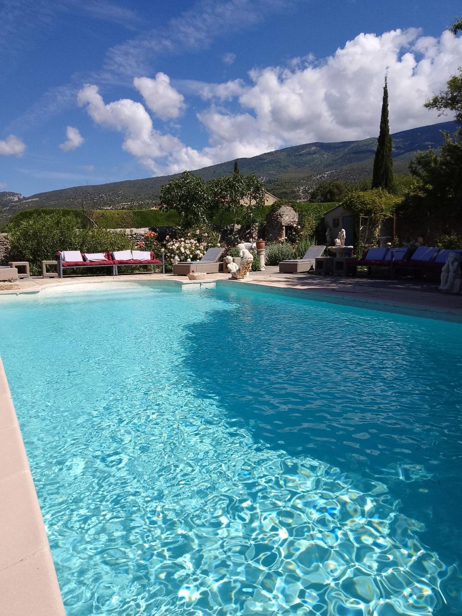 Les Gites Du Mont Ventoux Bedoin Exterior photo